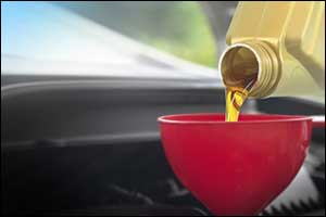 changing car engine oil