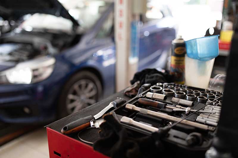 gear up for greatness - quality parts, services and tools for professional mechanics and local DIY repairs